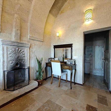 Karlik Cave Suite Cappadocia Учисар Экстерьер фото