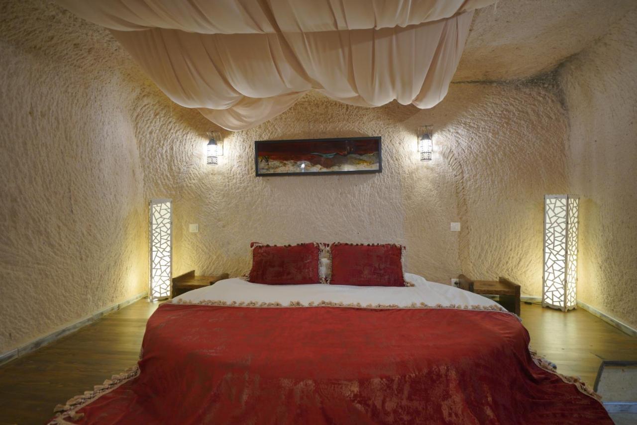 Karlik Cave Suite Cappadocia Учисар Экстерьер фото