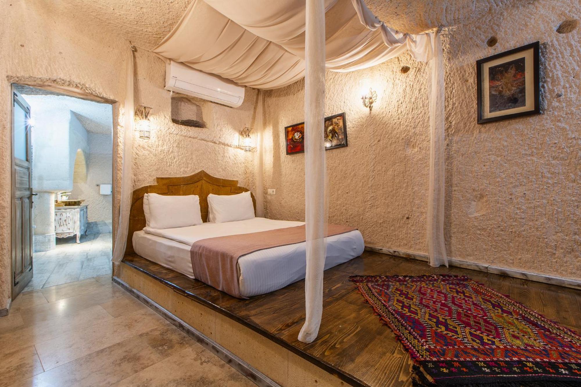 Karlik Cave Suite Cappadocia Учисар Экстерьер фото