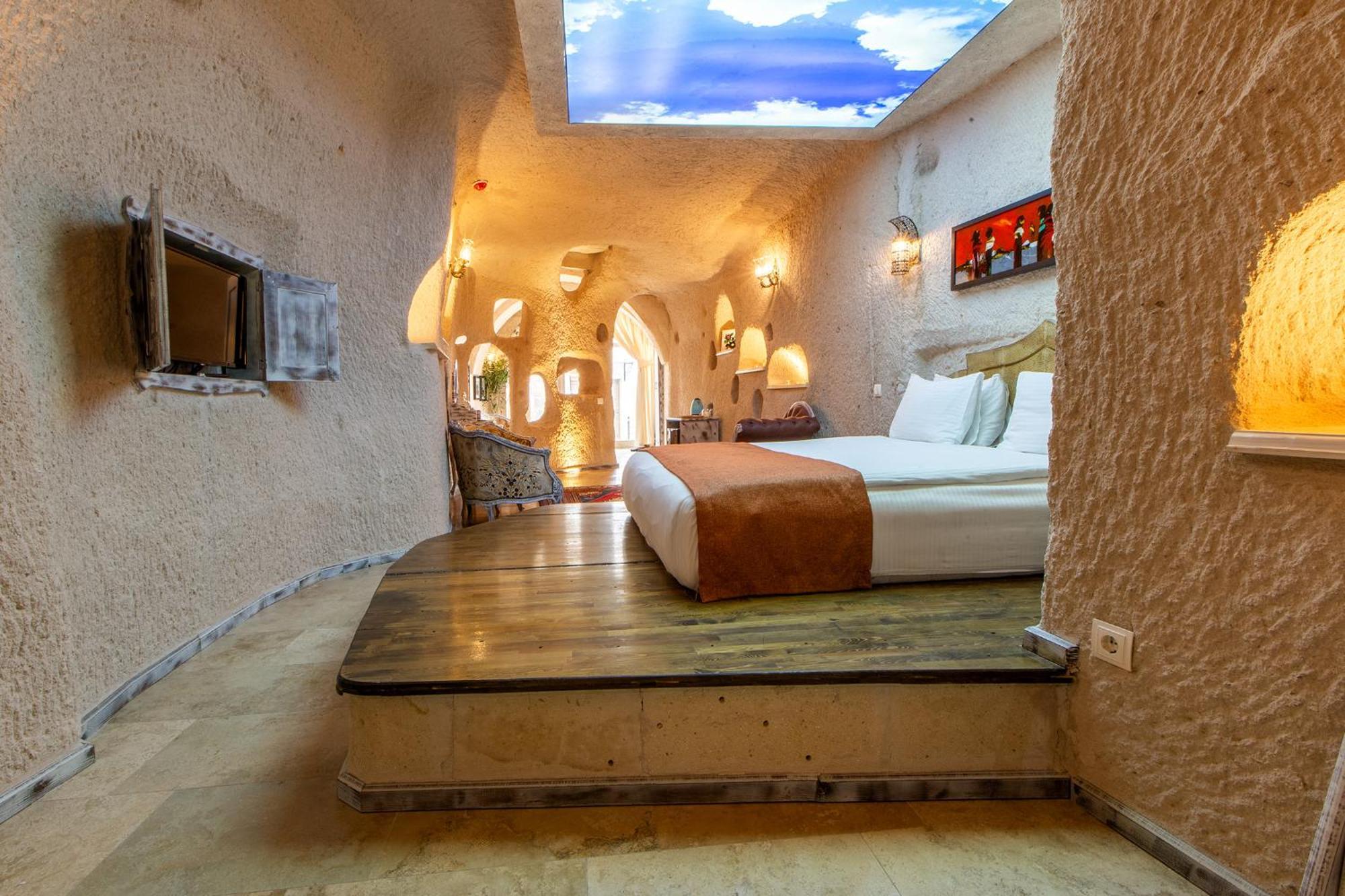 Karlik Cave Suite Cappadocia Учисар Экстерьер фото