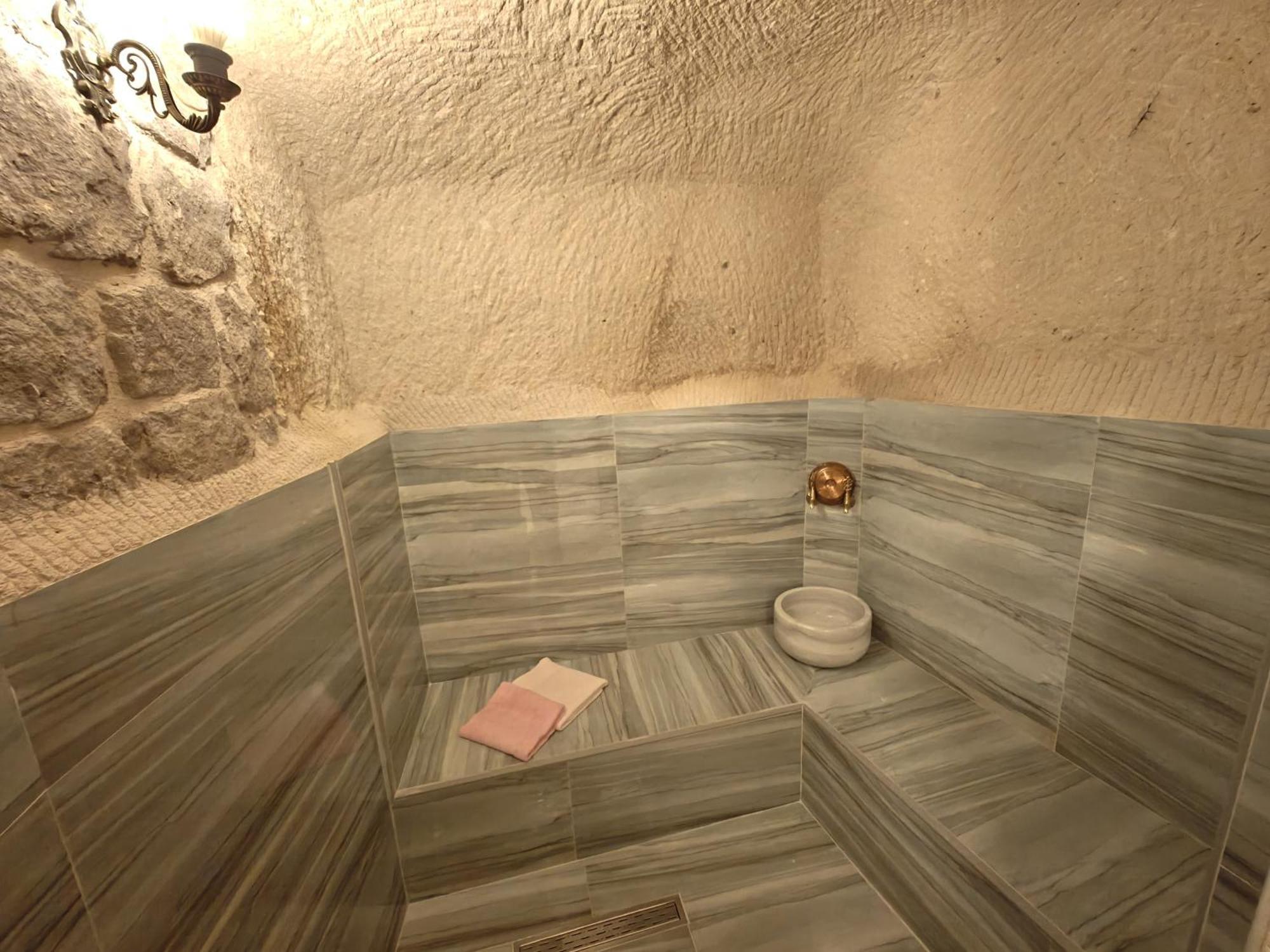 Karlik Cave Suite Cappadocia Учисар Экстерьер фото