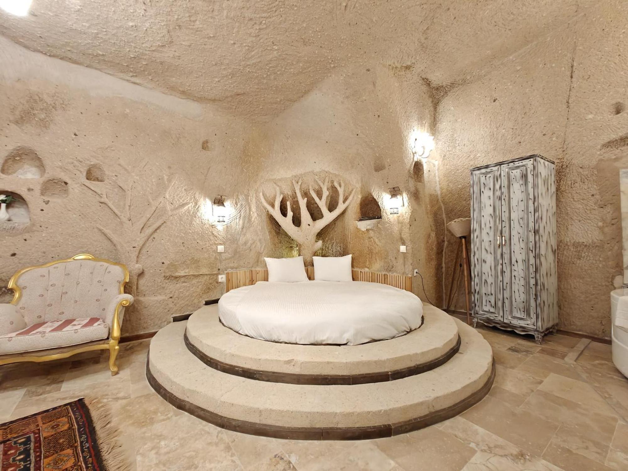 Karlik Cave Suite Cappadocia Учисар Экстерьер фото