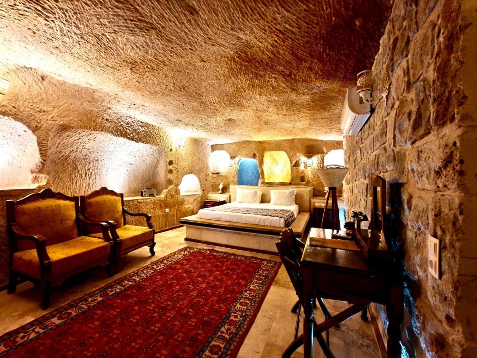 Karlik Cave Suite Cappadocia Учисар Экстерьер фото